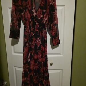 Elegant Floral Long Sleeve Dress